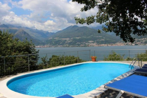 Villa Erica con piscina privata sul lago di Como